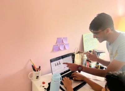 Kids building tech